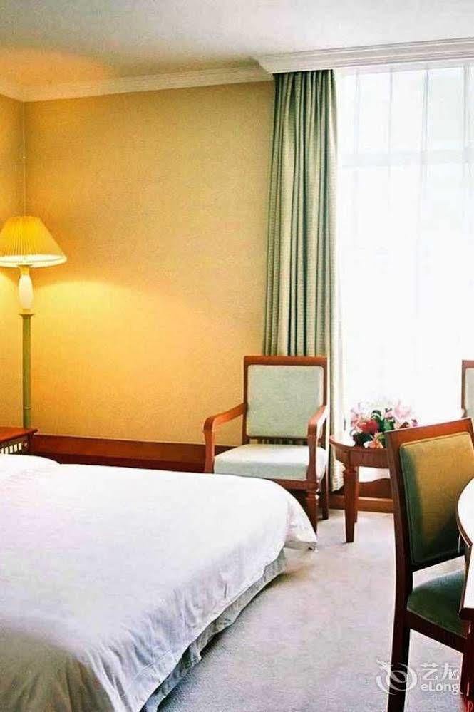 Beijing Shunyi Hotel Bagian luar foto